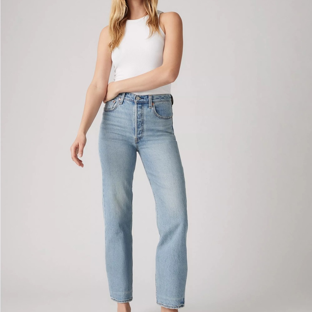 Levi's Light Blue Women's Straight Leg Jeans